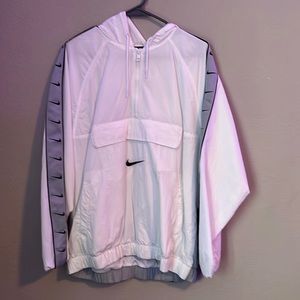 Nike white wind breaker